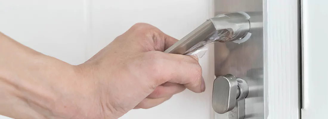 Expert Garage Door Opener Repair and Installation in Tampa, FL